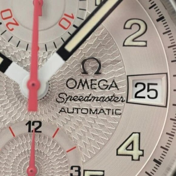 Omega 39mm Men\'s Speedmaster Mark 40 White/ Red Dial Auto Watch! Ref: 3513.33!